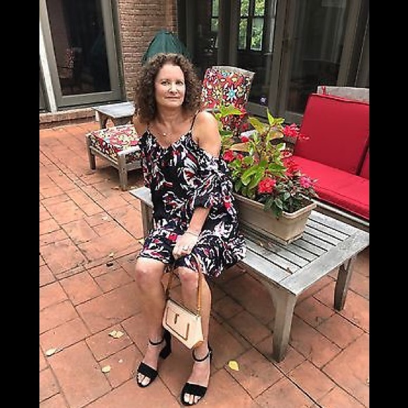 NEW Parker Cold Shoulder Dress Silk Black Floral - Picture 3 of 6